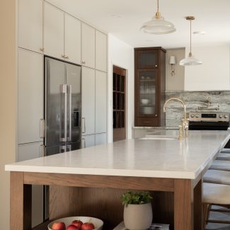 Cuisine de style traditionnel créée par Ateliers Jacob 