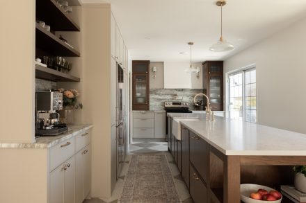 Cuisine de style traditionnel créée par Ateliers Jacob 