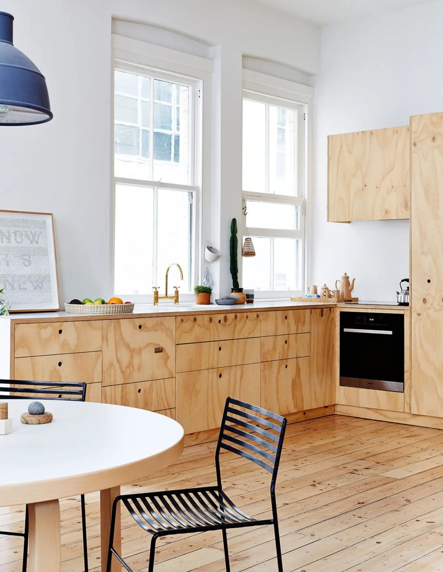 Living BIG in a Small Kitchen I Ateliers Jacob